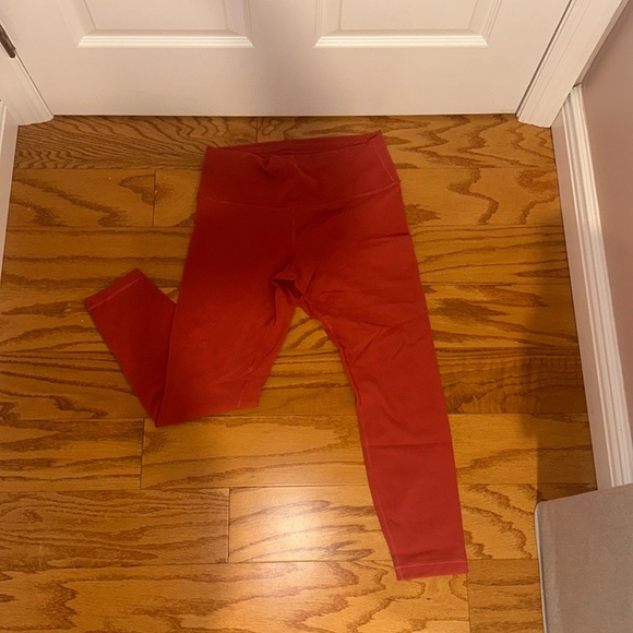 Lulu Lemon Wunder Train Sz 12 - Picture 1 of 2